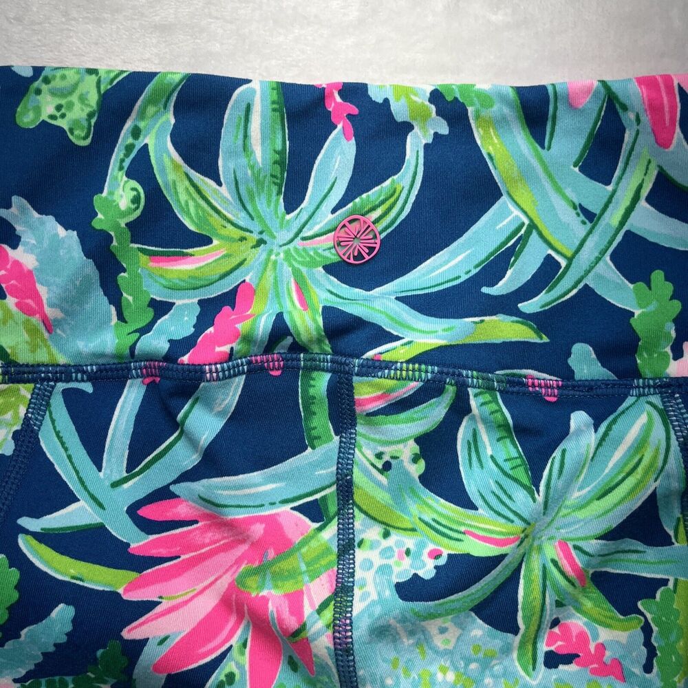 Lilly‎ Pulitzer Luxletic Weekend High Rise Crop Women's Sz XXS Weekend Escape - Picture 8 of 11
